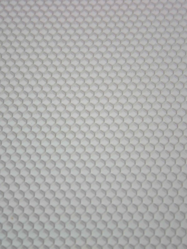 BeeMATRIX AŽ - 2 matrici ; silikonski matrici za izdelavo satnic / satnih osnov