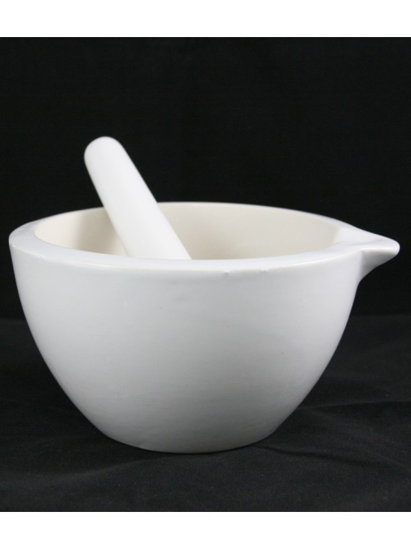 TARILNICA  700 ml s pestilom