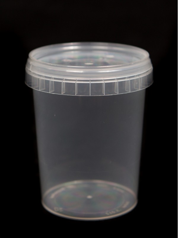 PP container with lid 400 ml